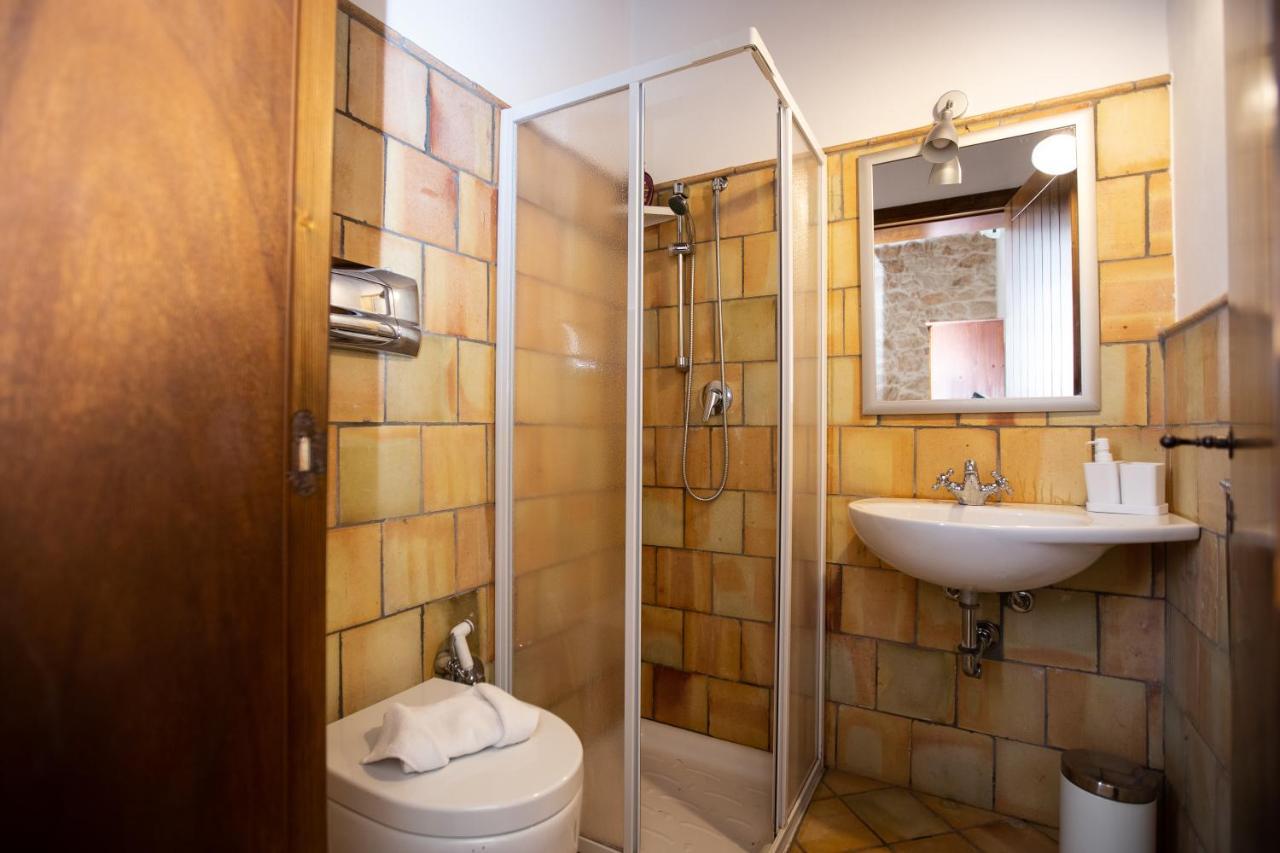 Homidoo Carrubo Apartment Santa Croce Camerina Bagian luar foto