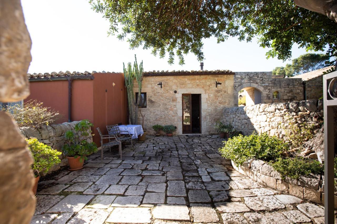 Homidoo Carrubo Apartment Santa Croce Camerina Bagian luar foto